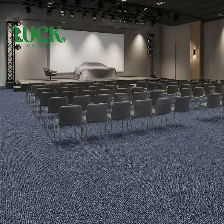 PP Tufted Wall to Wall 카펫 쇼용